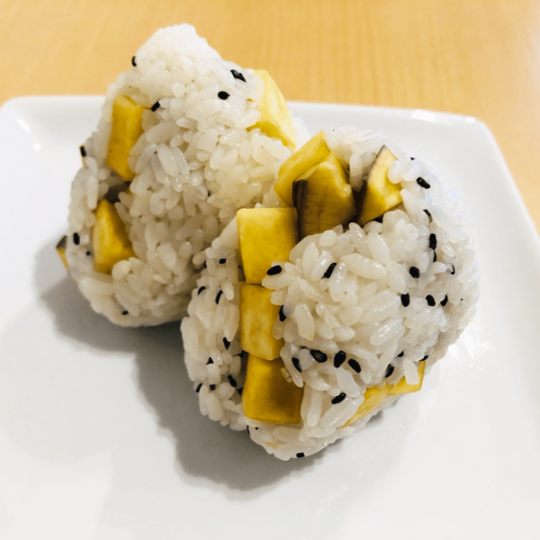 さつまいもおにぎり｜ホクホク×ゴロゴロ食感がクセになる！